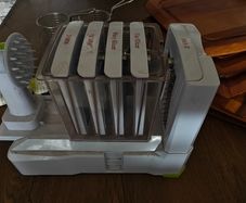 Spirallizer for fruit/vegetables