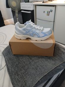 Asics Gel Trainers Brand New Size 6
