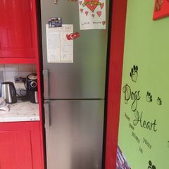 Fridge and freezer