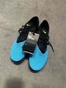 football boots ,phantom