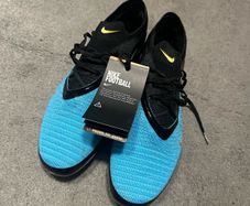 football boots ,phantom