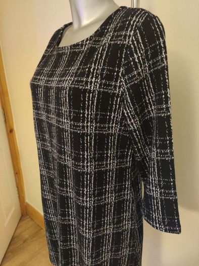 Black jersey dress size UK14 EU42 Postage included
