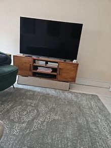 Media unit