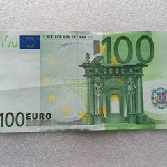 100 euro note
