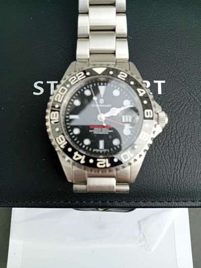 Steinhart GMT ocean one premium Mans Automatic watch