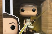 Funko Star Wars: Rey (Yellow Lightsaber)