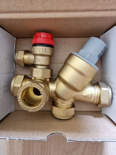 Multibloc Water Control Velve