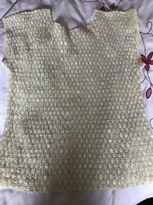 Gold col Size M dressy top