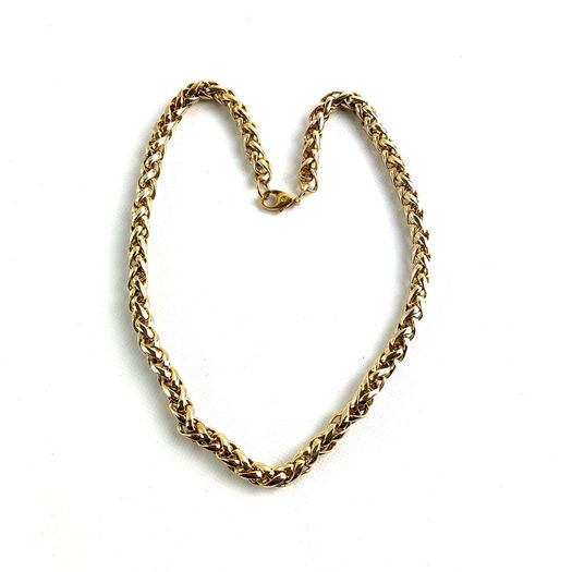 Vintage gold tone necklace