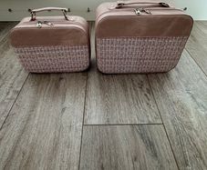 Calco Two Pink Pattern Vanity Cases