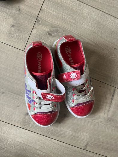 heelys