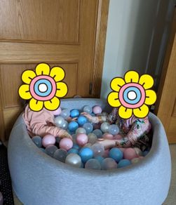 Kids ball pool