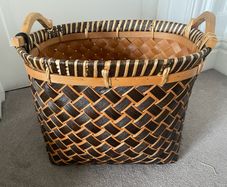 Storage basket
