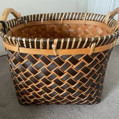 Storage basket