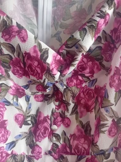 sweetheart floral midi dress