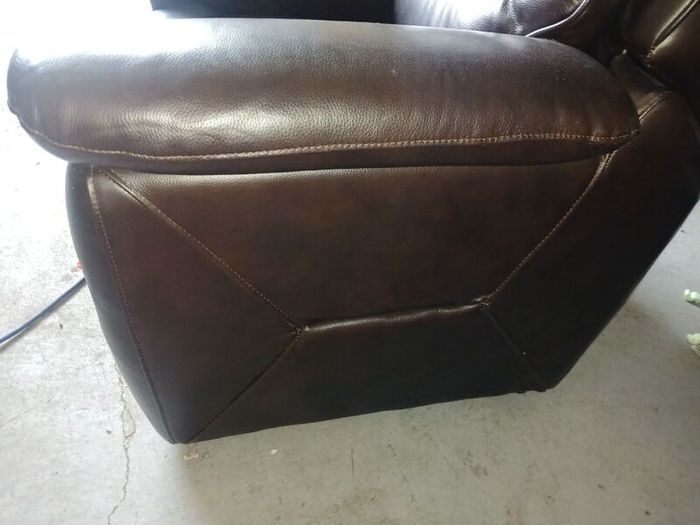 Tyler Electric Recliner
