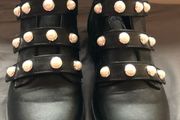 Girls boots