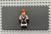lego super heroes sh0571 Black Widow minifigure- White Jumpsuit, Dark Orange Ponytail