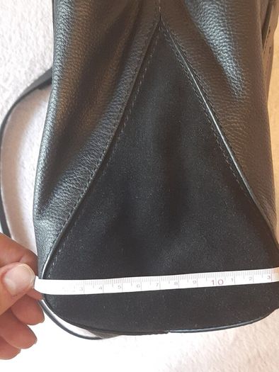 Clarks Genuine Leather Crossbody Tote Bag (Brand New without Tags)