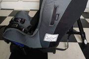 Rear facing car seat