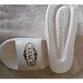 Mens/Women Slippers Image 3