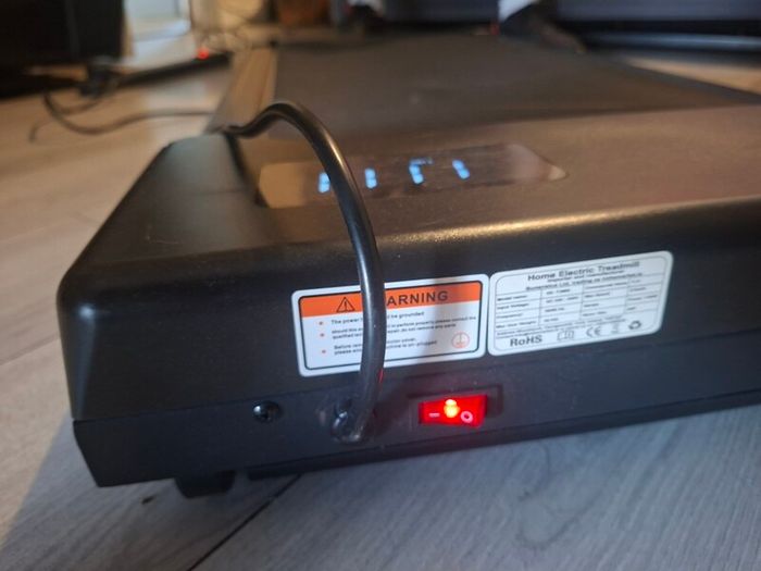 Walking Pad Treadmill with Remote Control. Was barely used and in excellent condition