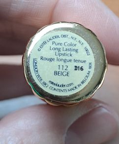 Estee Lauder lipstick D16