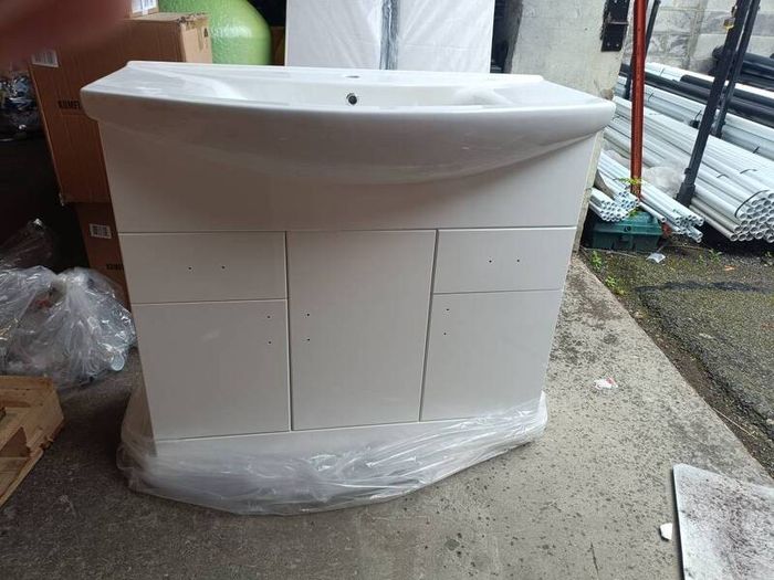 vanity unit