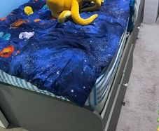 single bed