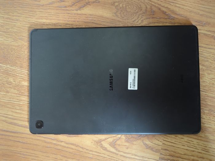 Samsung Tab S6 Lite + Keyboard Case