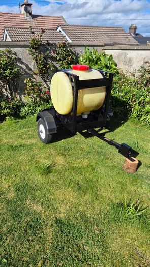 200 litre water tanker