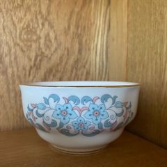 Arklow pottery sugar bowl