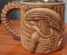 Xenomorph Alien Mug, new in box.