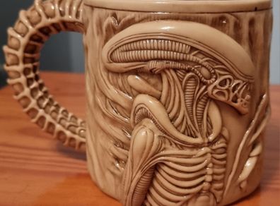 Xenomorph Alien Mug, new in box.