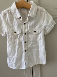 White short sleeve shirt 18-24 months