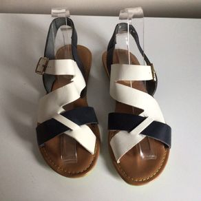 Lotus Ladies Strappy White and Navy Flat Sandals size 5