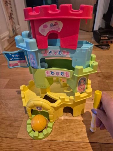 Click clack baby toy. Baby clementoni