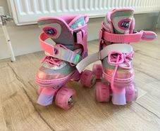 kids rollerskates