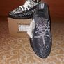 yeezy boost 350 V2 black (4/5 /6 /7 /8 /8.5 /9 /10 /11K) Image 3