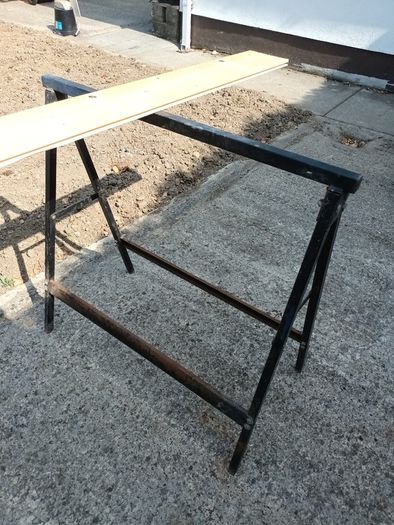 Foldable Trestles for Saw Horse or Stall Table