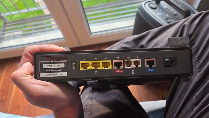 Virgin Media Hub 5 Router (Sagemcom F5685LGE-VMIE) WiFi 6