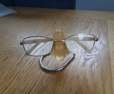 Glasses Holder for Sale