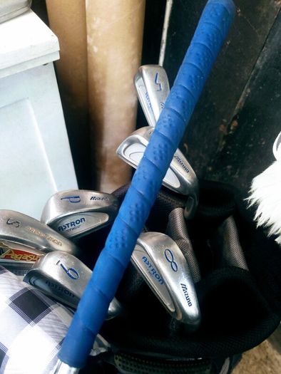 Set of Ladies Golf Clubs