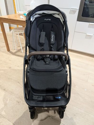 Nuna Triv Next pushchair