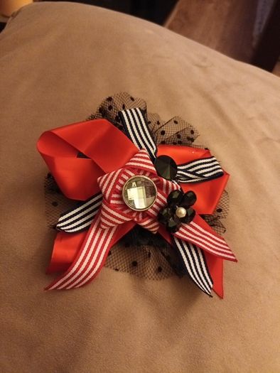 Vintage Style hair clip