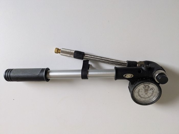 BBB Shock Pump