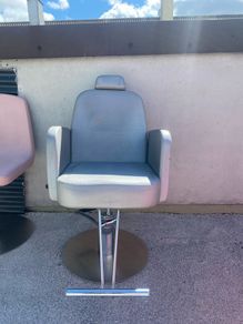 salon chair