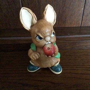Vintage Stonecraft Pendelfin rabbit ornament Scrumpy
