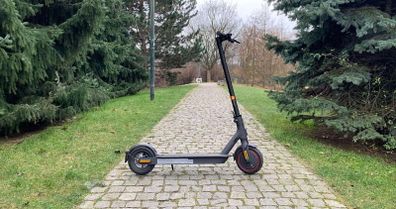 Xiaomi Mi Pro 2 scooter