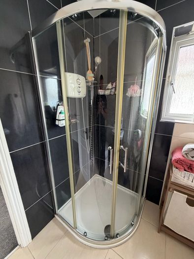 shower cabin